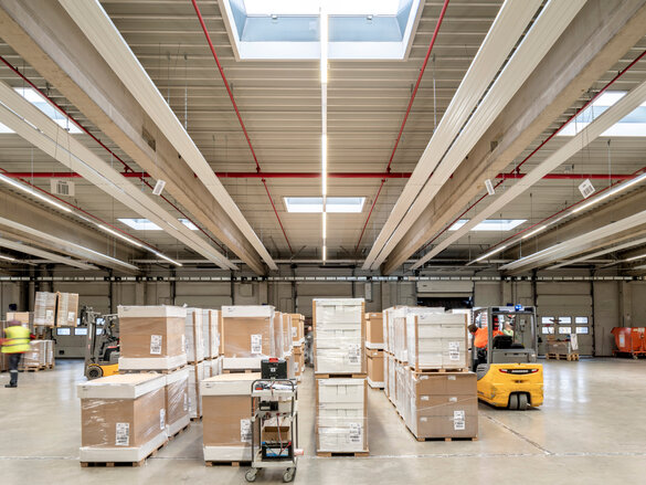 ZIP, radiant ceiling panel, reference, IKEA, Salzgitter, industrial hall, hall, warehouse, production hall