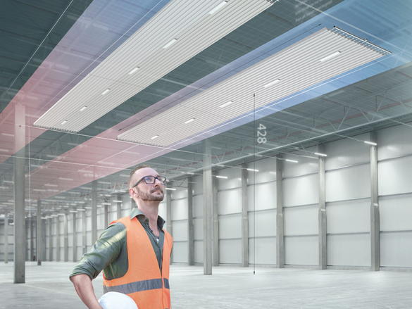 Planer stellt sich Deckenstrahlplatten Planung vor