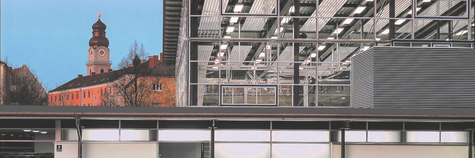 Photograph Zehnder ZIP Basic Heating and cooling ceilings Front view