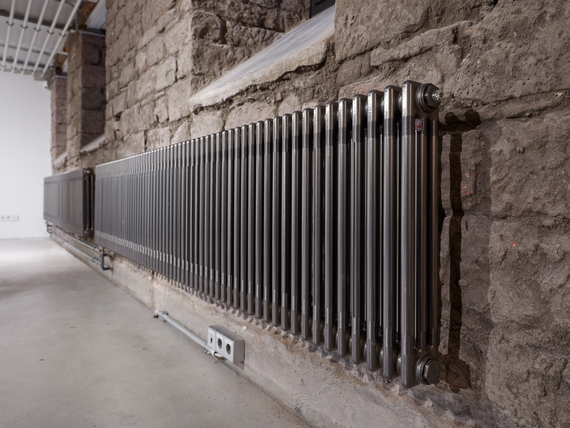 Reference Zehnder Charleston Decorative radiator Front view