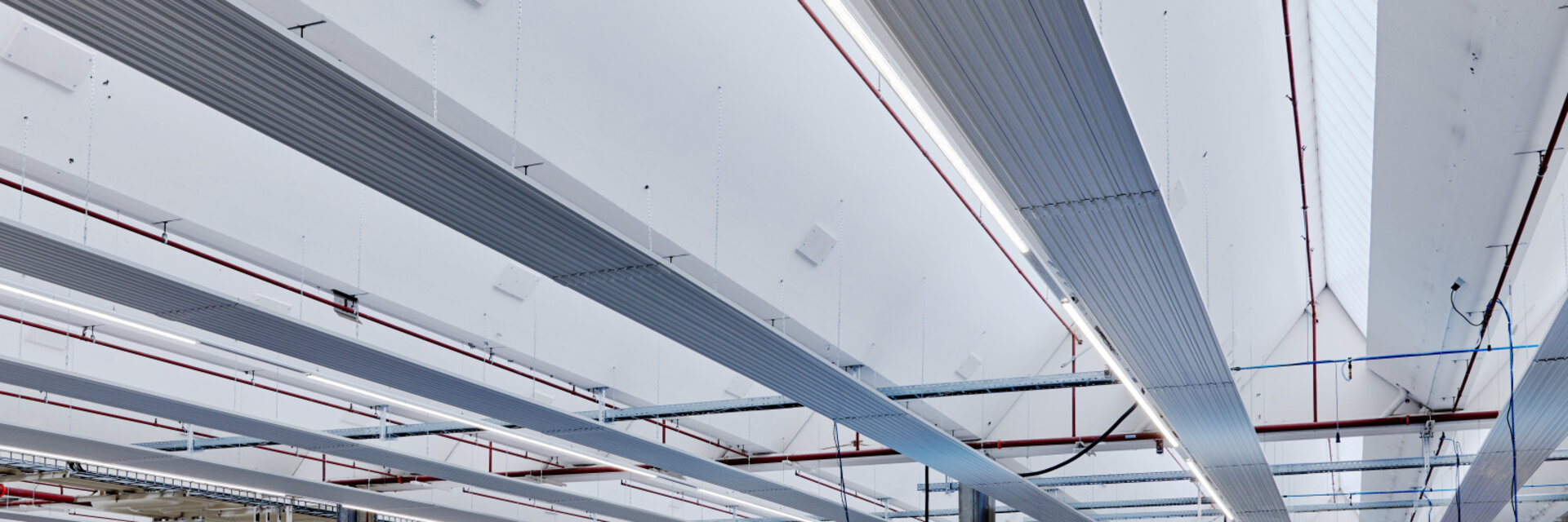 Zehnder ZFP, RHC, CP, Ceiling Panel, Zehnder, Reference, warehouse, production, hall, Rena, Mönchweiler