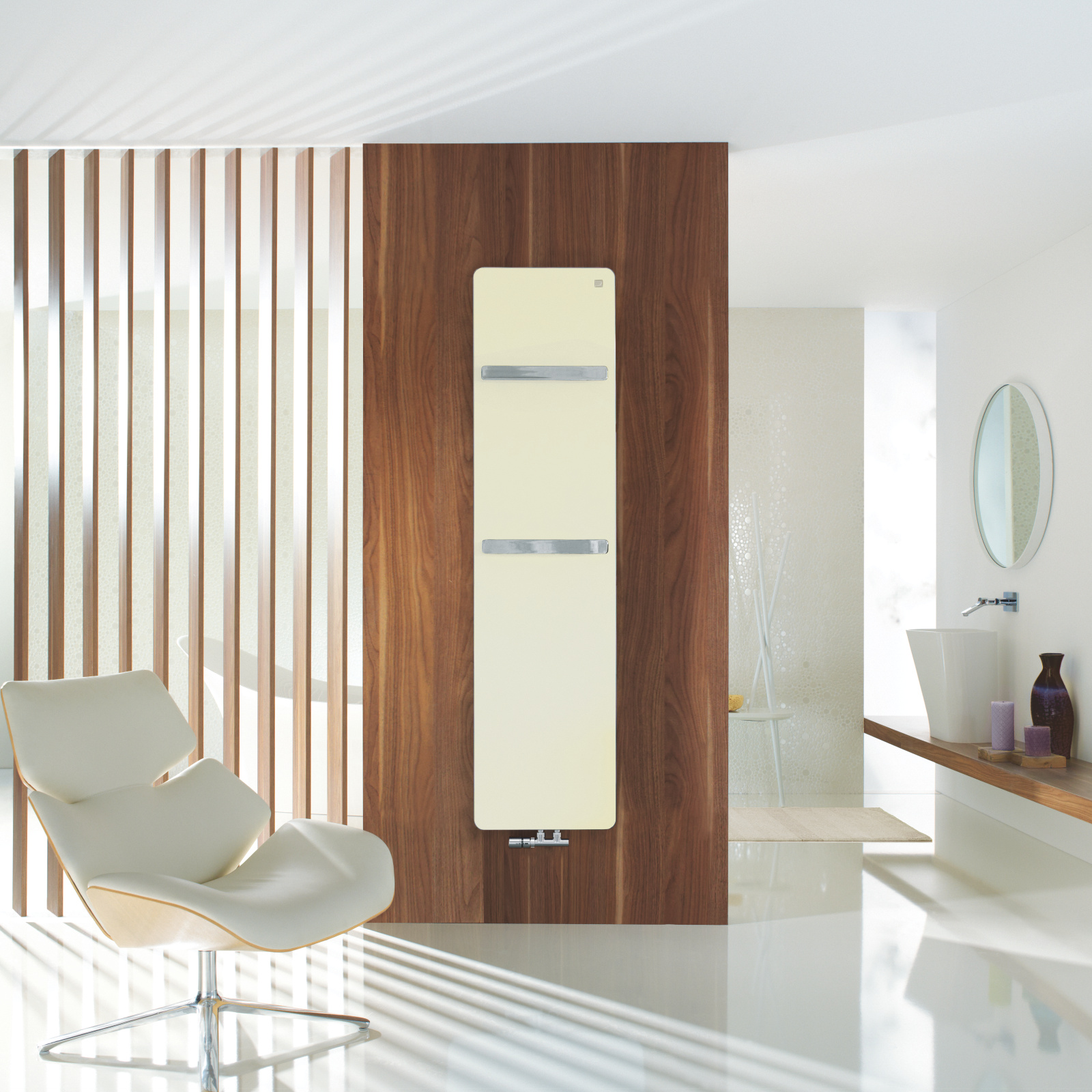 Cut-Out Zehnder Vitalo Bar Decorative radiator 