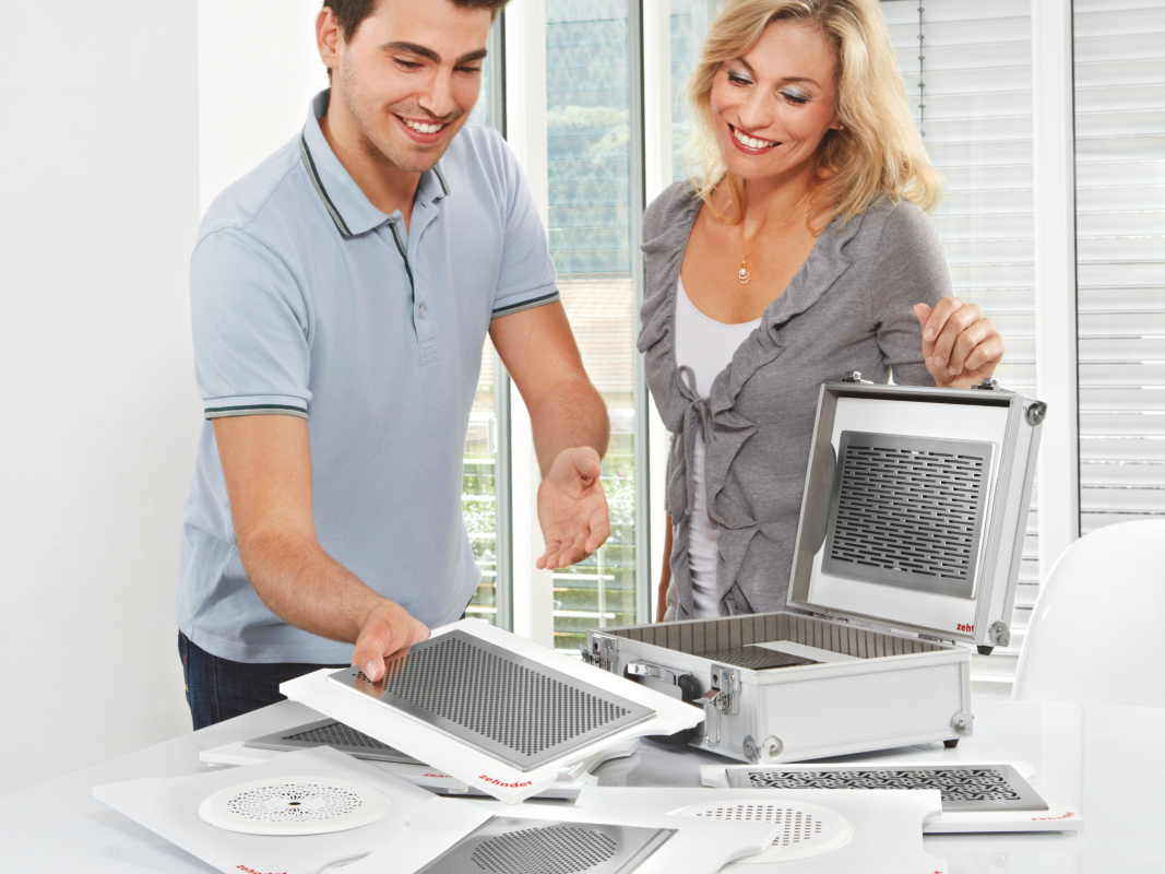 Zehnder_CSY_Shooting_Design_grilles_people_planing Photograph Comfortable indoor ventilation