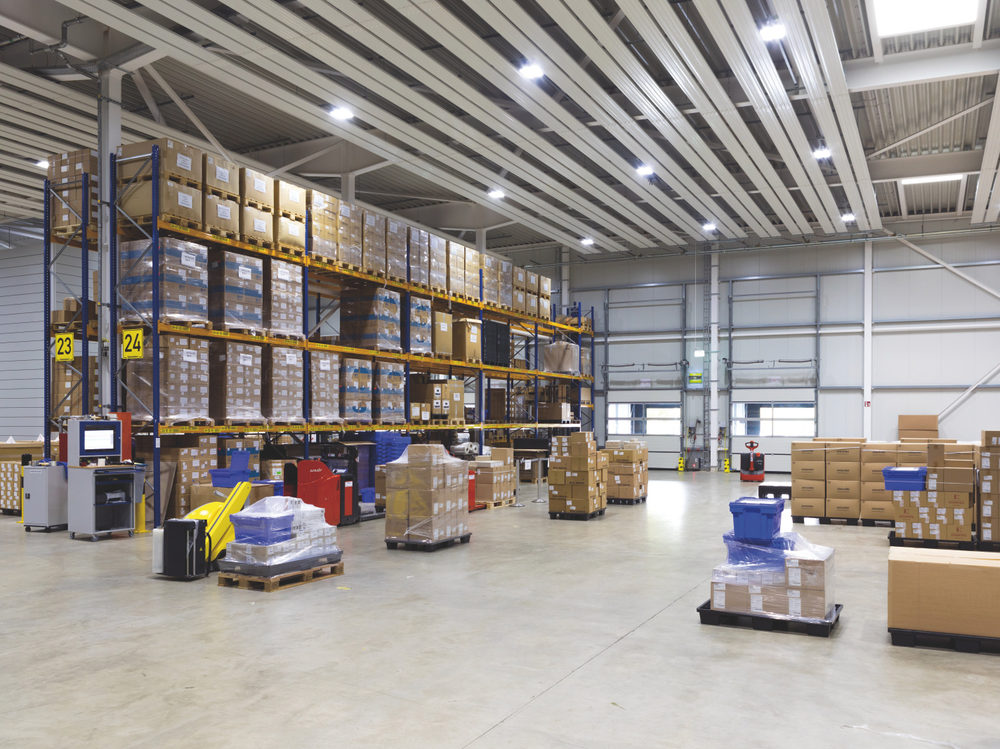 Reference Zehnder ZIP Heating and cooling ceilings Bottom view