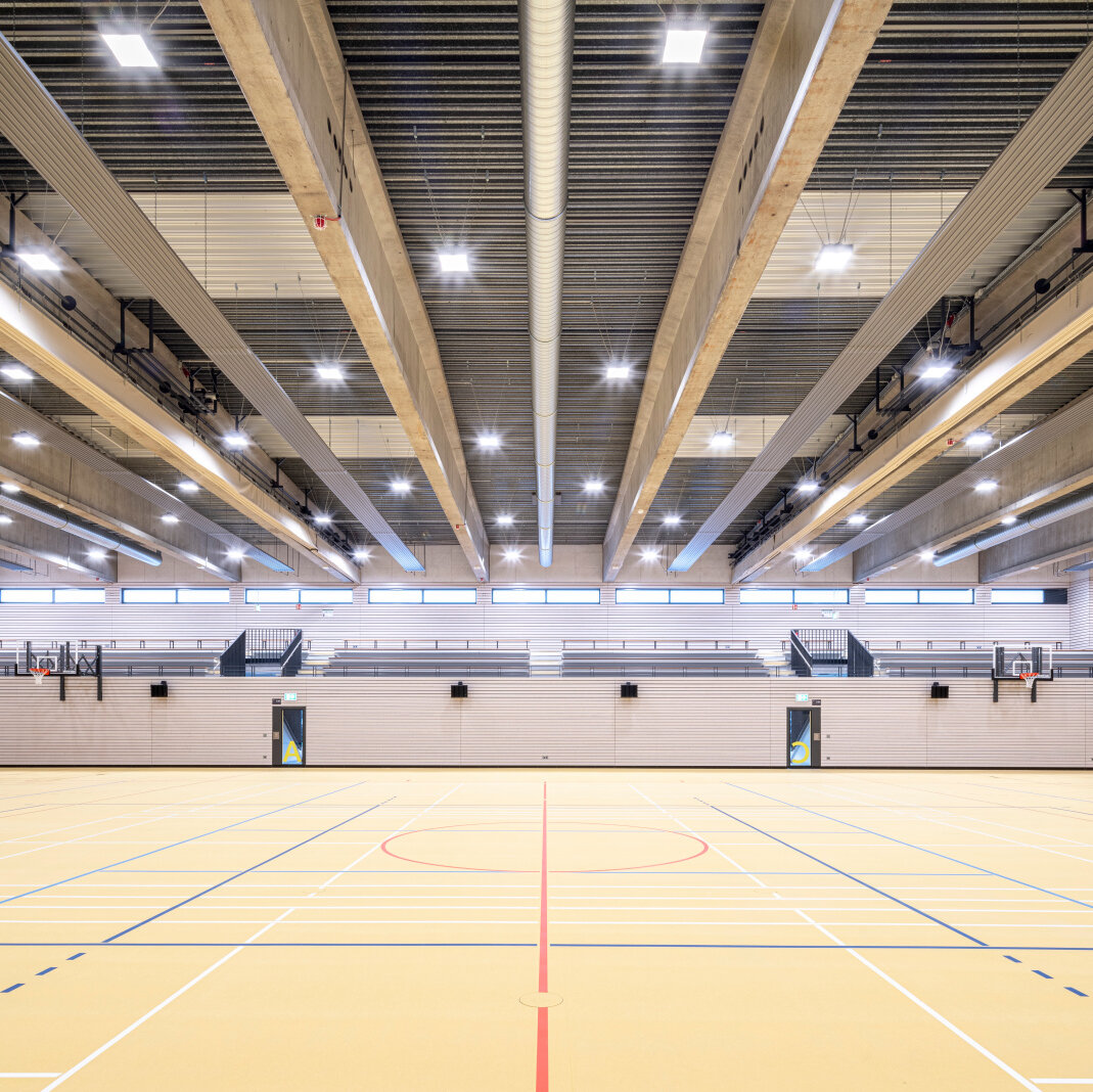 Zehnder ZFP, RHC, CP, Ceiling Panel, Zehnder, Reference, sports hall, foyer, Riedhalle, Steinheim an der Murr