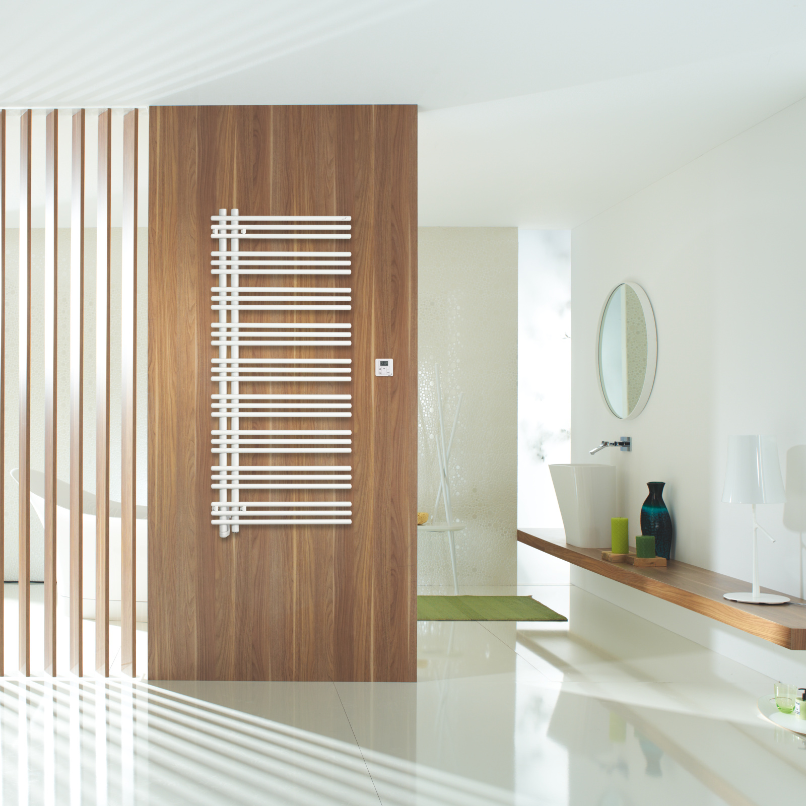 Rendering Zehnder Yucca Asym Decorative radiator 