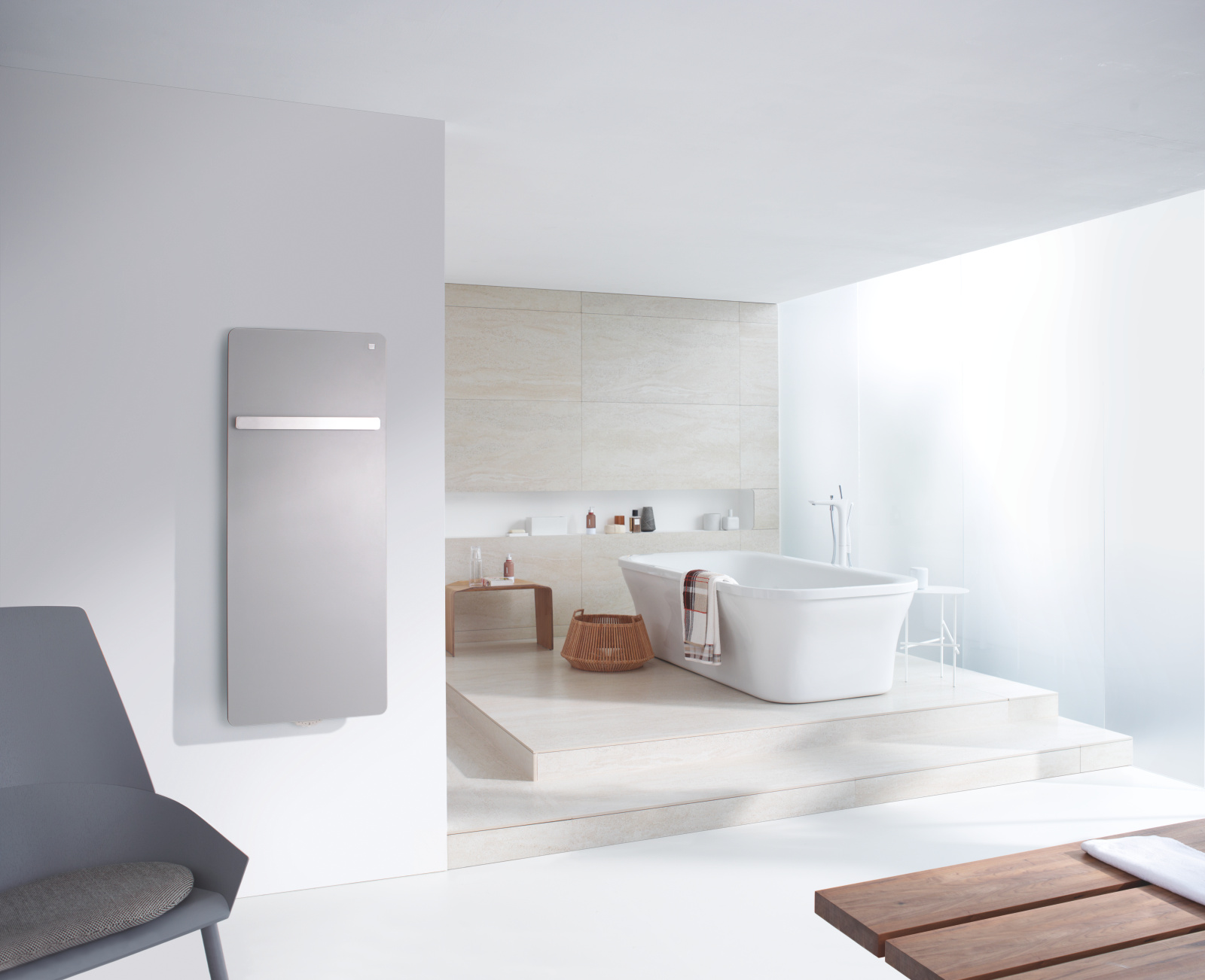 Rendering Zehnder Vitalo Bar Decorative radiator Front view